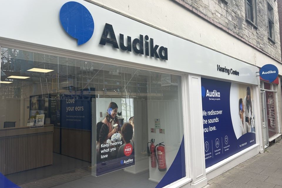 Exterior of Audika Dorchester clinic