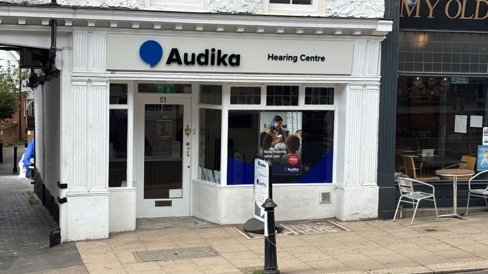 Exterior of Audika Dorking clinic