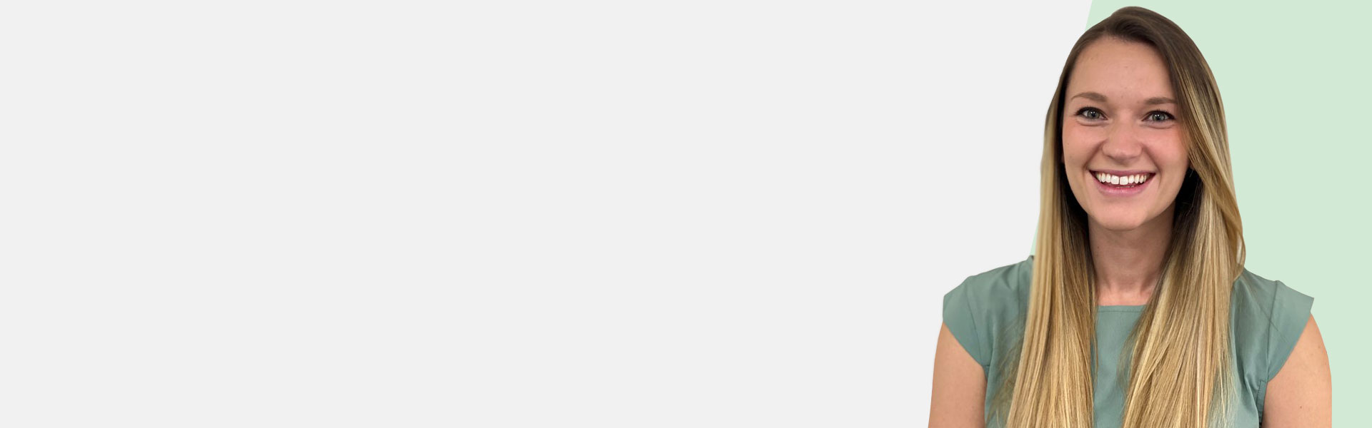 Hidden Hearing expert Grace Sims in a professional setting