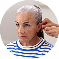 Bild zeigt Menschen im Gespräch