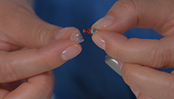 How to change the domes on your hearing aids